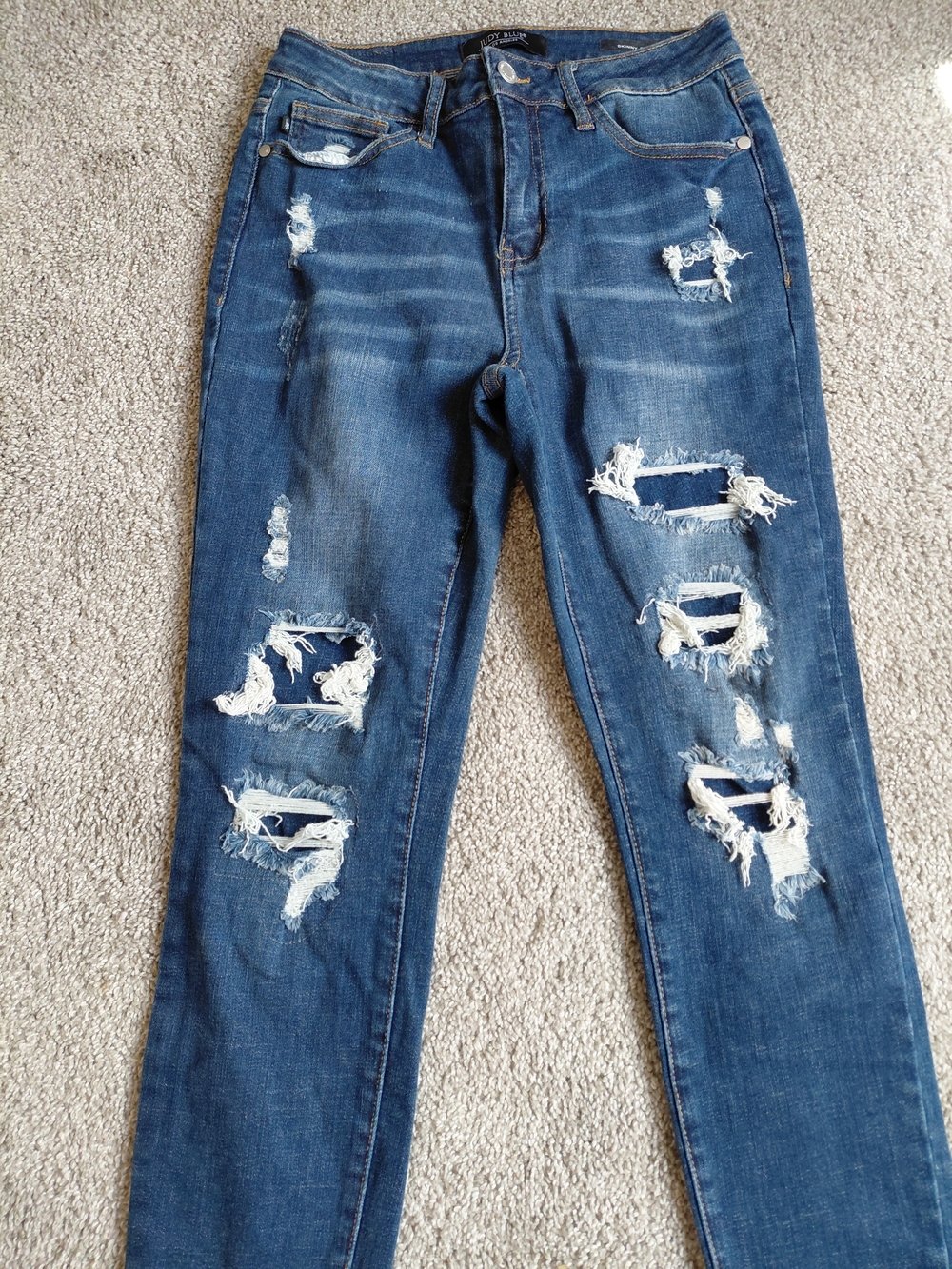 Judy Blue Distressed Dark Blue Skinny Jeans